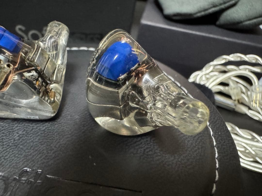 イヤホン SoftEars RS10