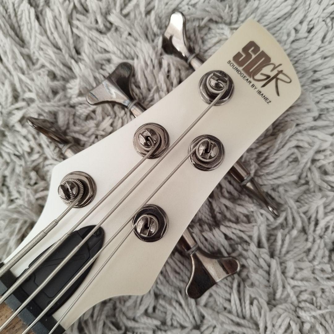 Ibanez SR305 1P-05 5弦ベース