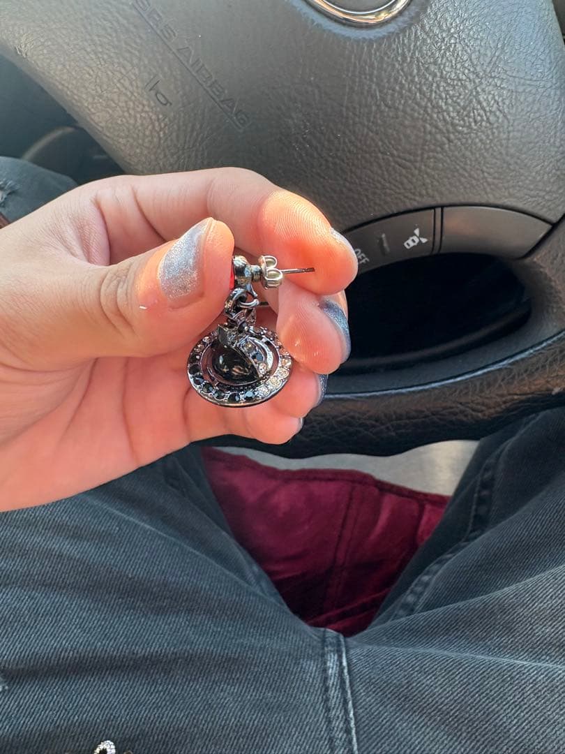 A*A様 GGロゴ ブラックストーンとヴィヴィアンのピアスセット