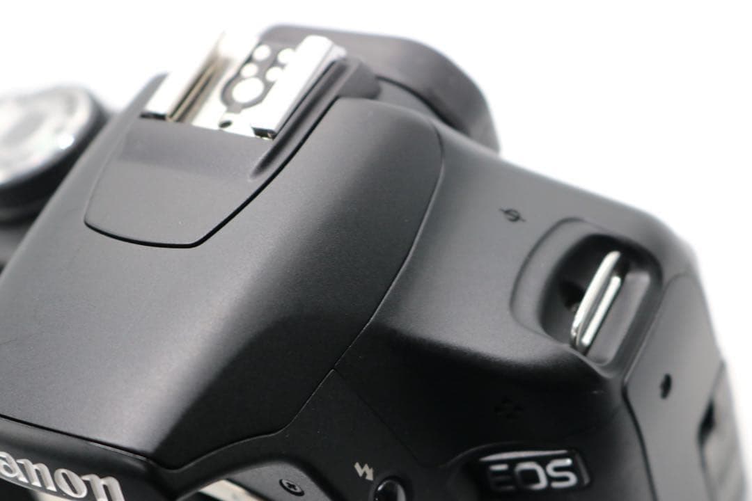 美品ですが少し訳あり 【Canon EOS Kiss X3 ダブルレンズセット】