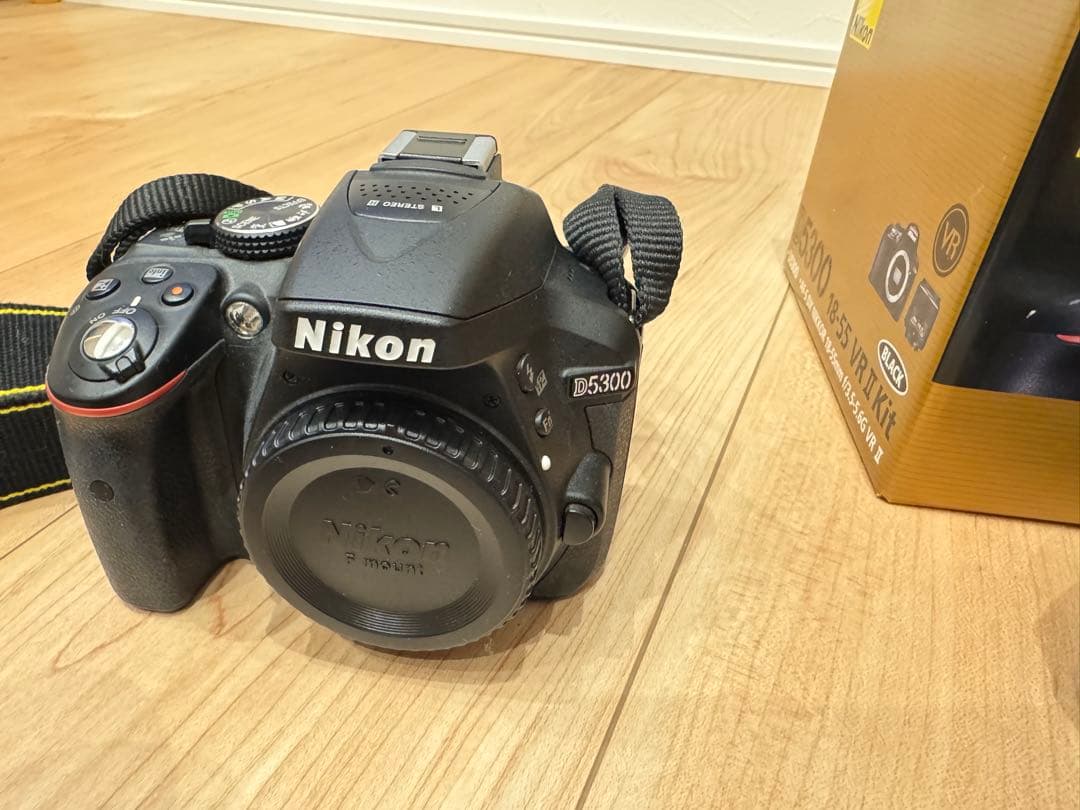 【taka】Nikon D5300 デジタル一眼レフカメラ 本体レンズ2本