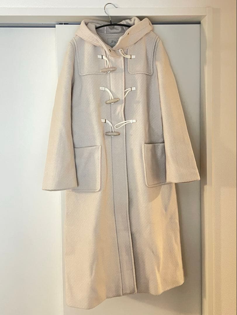 ジルバイジルスチュアート 美品 レディダッフルカルゼコート M チョークホワイト