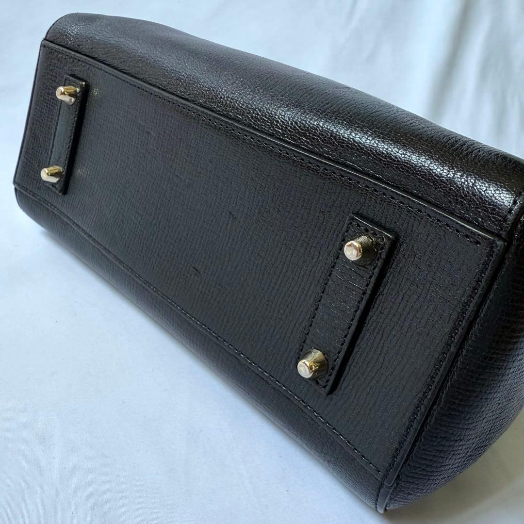 ANYA アニヤ 2way スマイリー パンチング ショルダー ハンドバッグ 黒