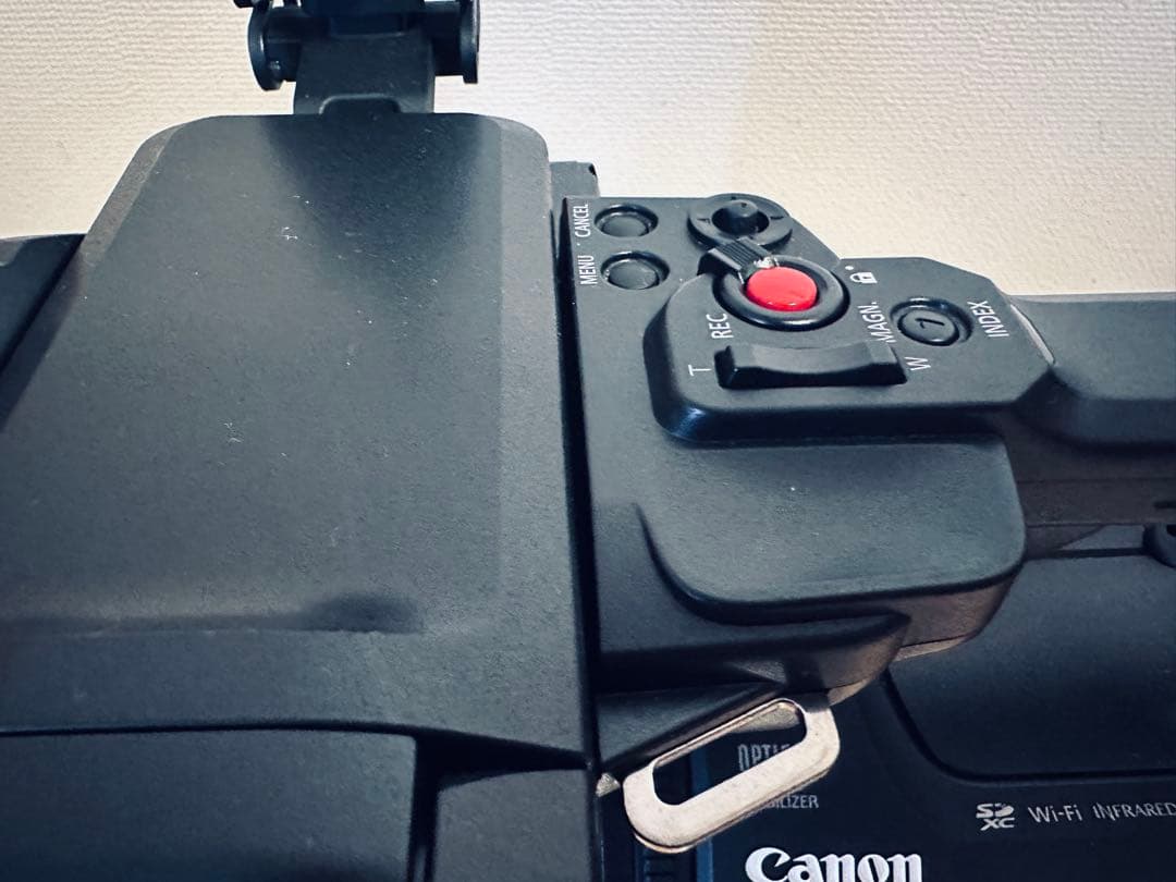 【大幅値下げ】Canon XF605 4Kビデオカメラ BP A60付