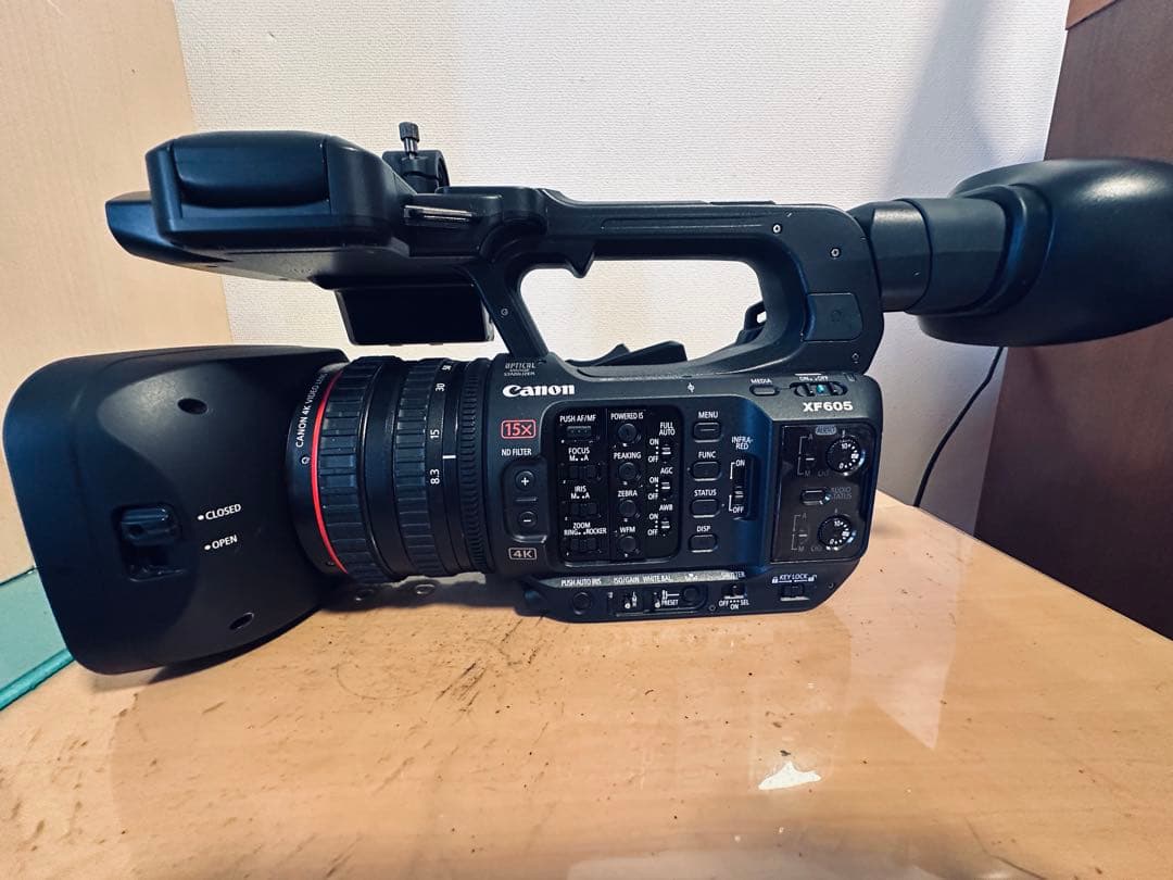 【大幅値下げ】Canon XF605 4Kビデオカメラ BP A60付