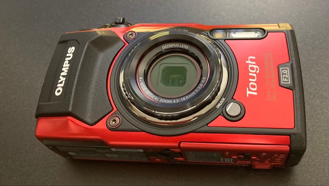 OLYMPUS Tough TG-5 レッド 本体+ケース+ストラップ