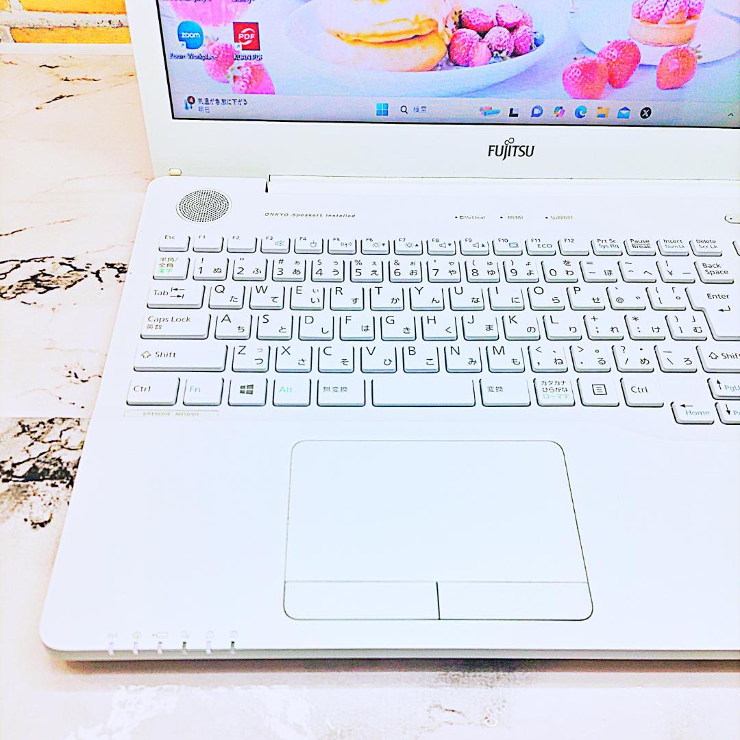 美品❣️最強i7搭載ノートパソコン❤️爆速SSD❤️メモリ4G✨ハイスぺ☘️