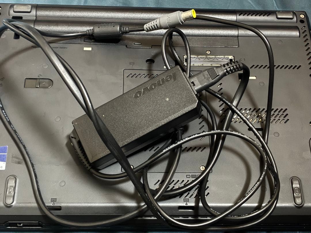 Lenovo ThinkPad T430i ノートパソコン中古品　Windows