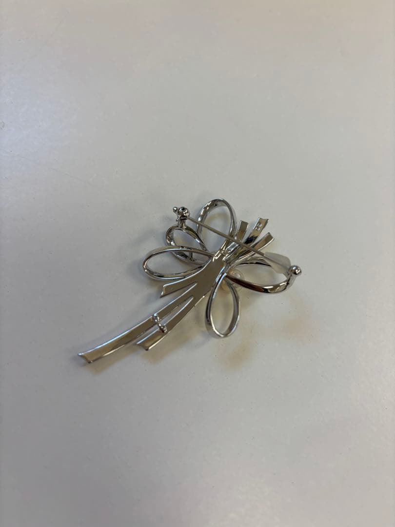 MIKIMOTO シルバーブローチ 花デザイン 真珠