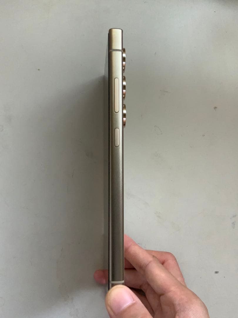 ⭐️美品⭐️Galaxy S24 Ultraスマートフォン 4カメラ