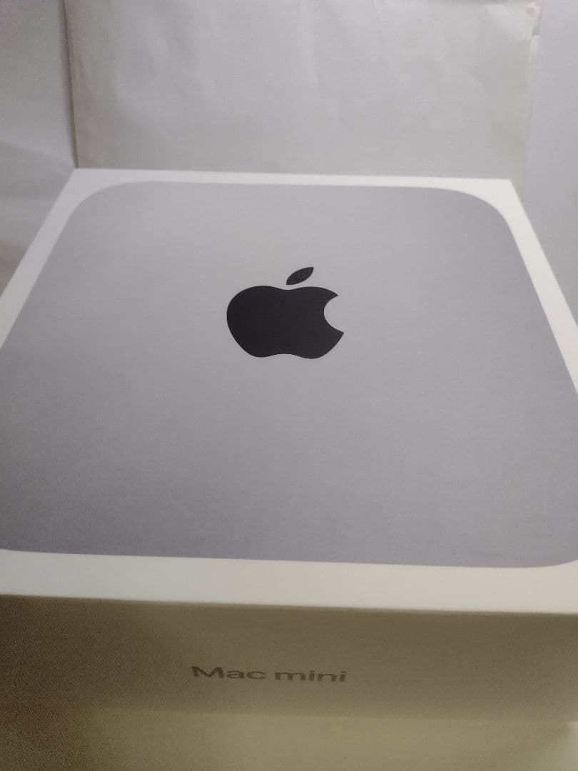 【送料込】中古 Mac mini A2348 8GB RAM 256GB SSD