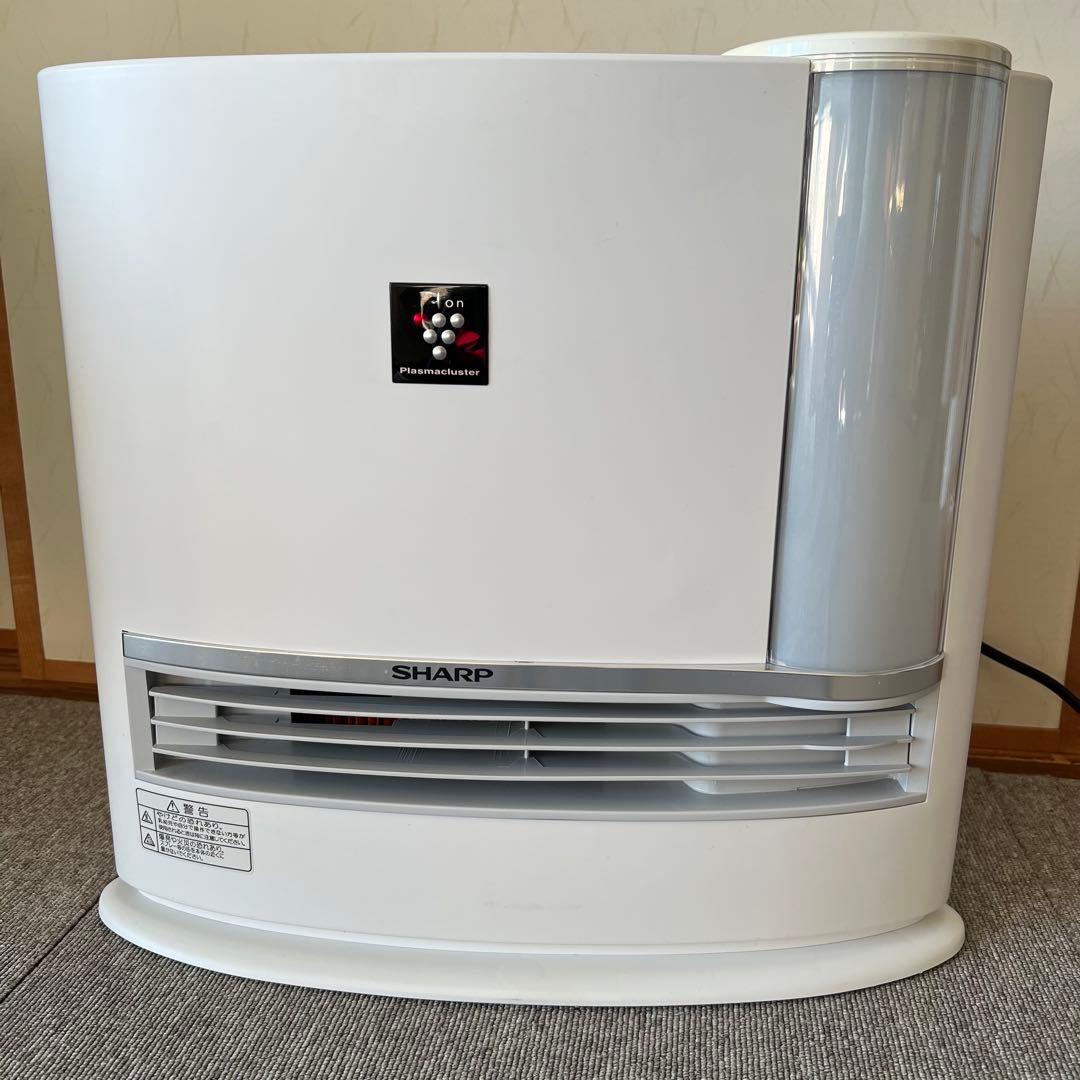 《美品の中古品》　シャープ　加湿セラミック ファンヒーター　HX-J120-W