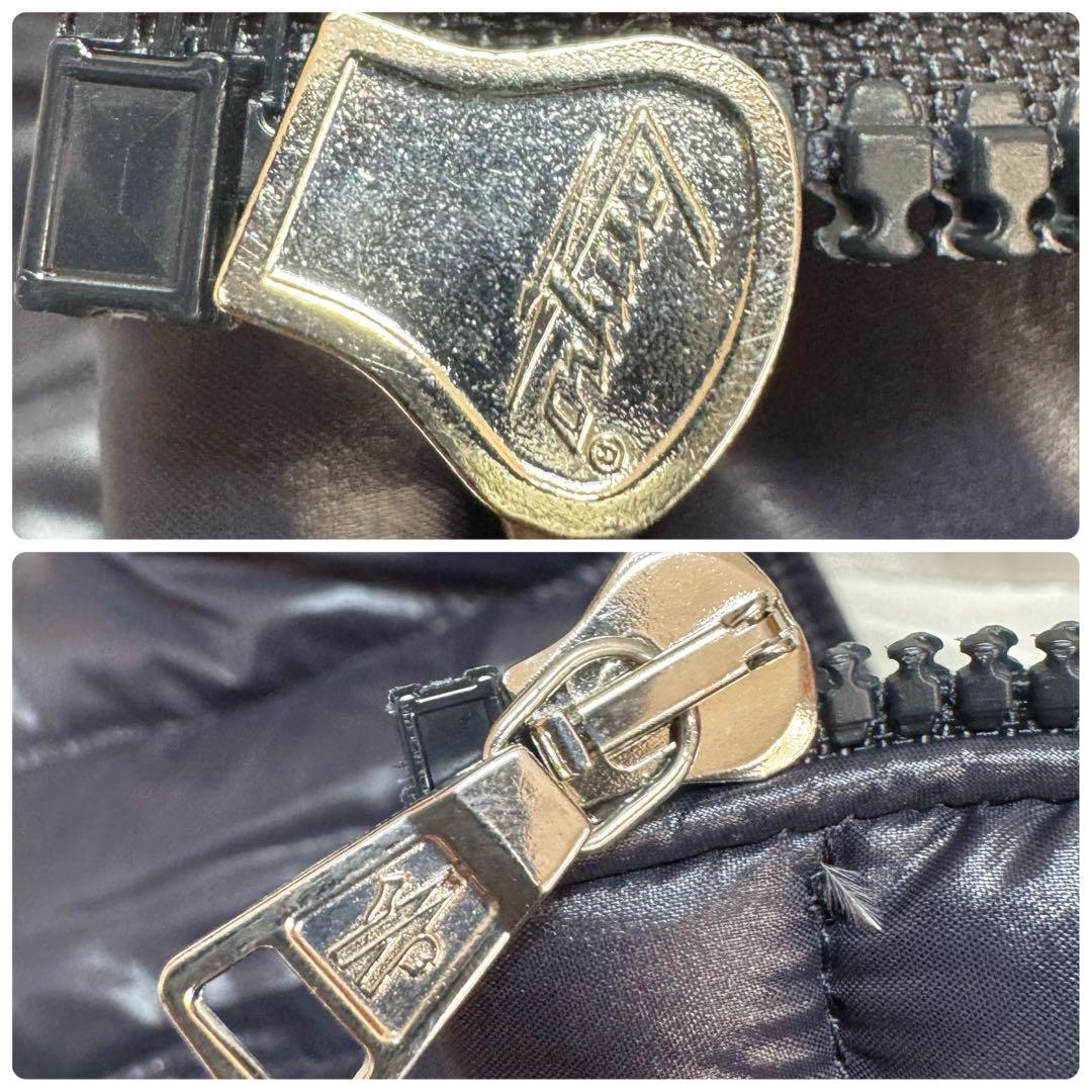 【美品】 モンクレール MONTREUIL レタリングロゴ ダウンベスト