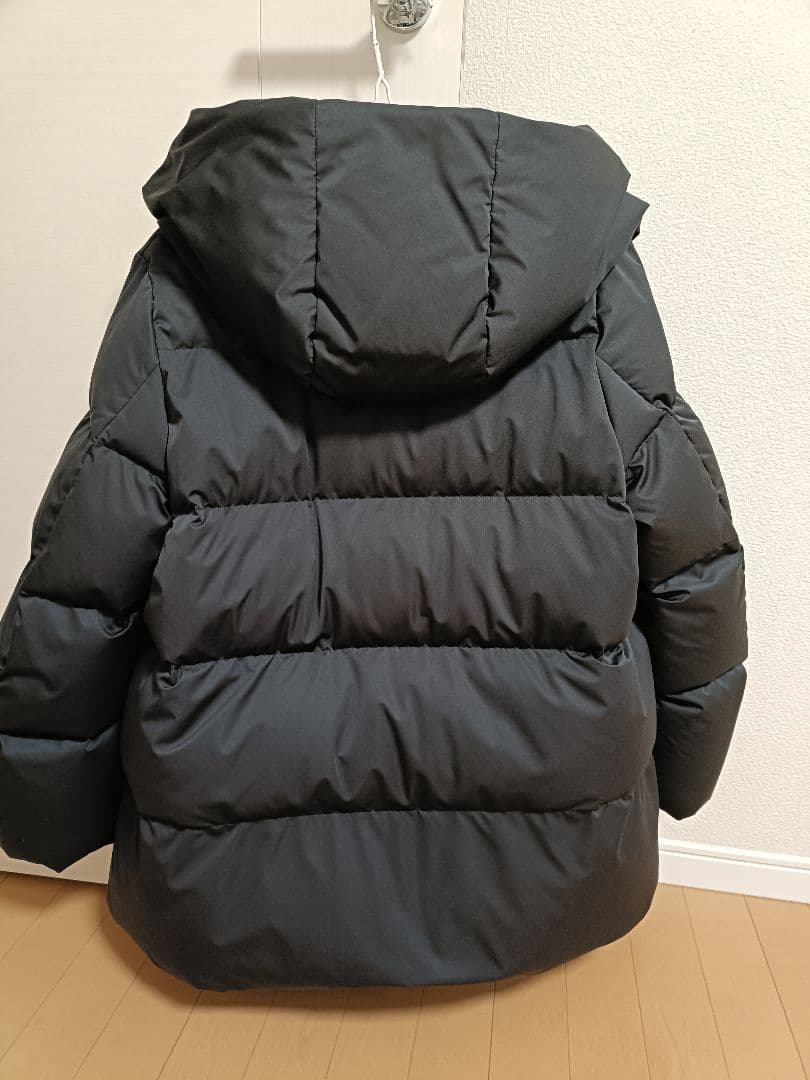 美品　パウダーフィールダウンショートコート　Mサイズ　ユニクロ
