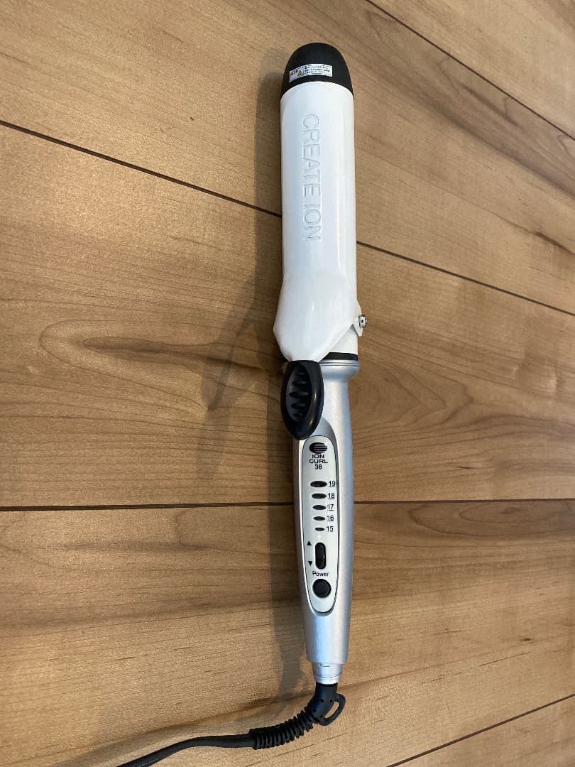 ヘアアイロン　白