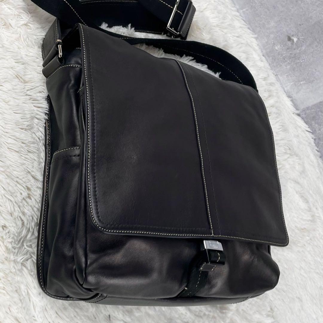 A4可 未使用級 コーチ PVC メッセンジャー チャールズ ベルト ブラウン