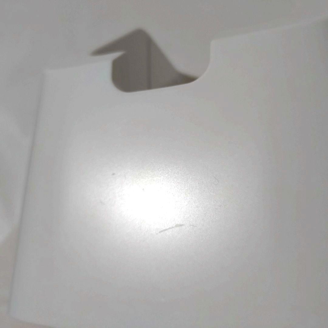 未使用品　アイリスオーヤマ　ハンディリンサークリーナー　RNS-B200D-HW