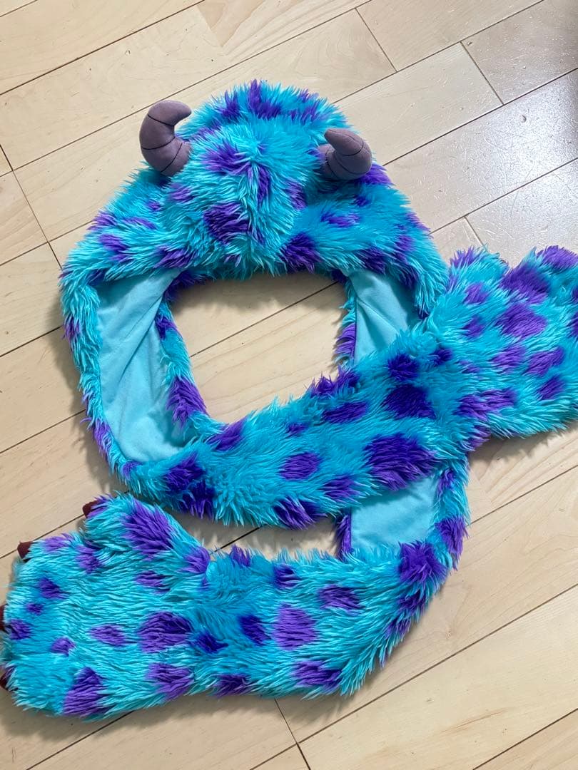 極美品⭐︎使用回数2回　サリーファンキャップ　マフラー　被り物　ディズニー