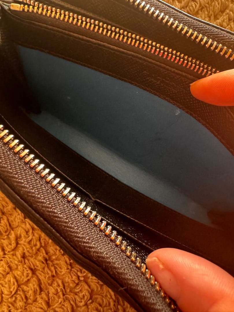 BVLGARIブルガリ 長財布　サークルロゴ ラウンドファフナー ブラック