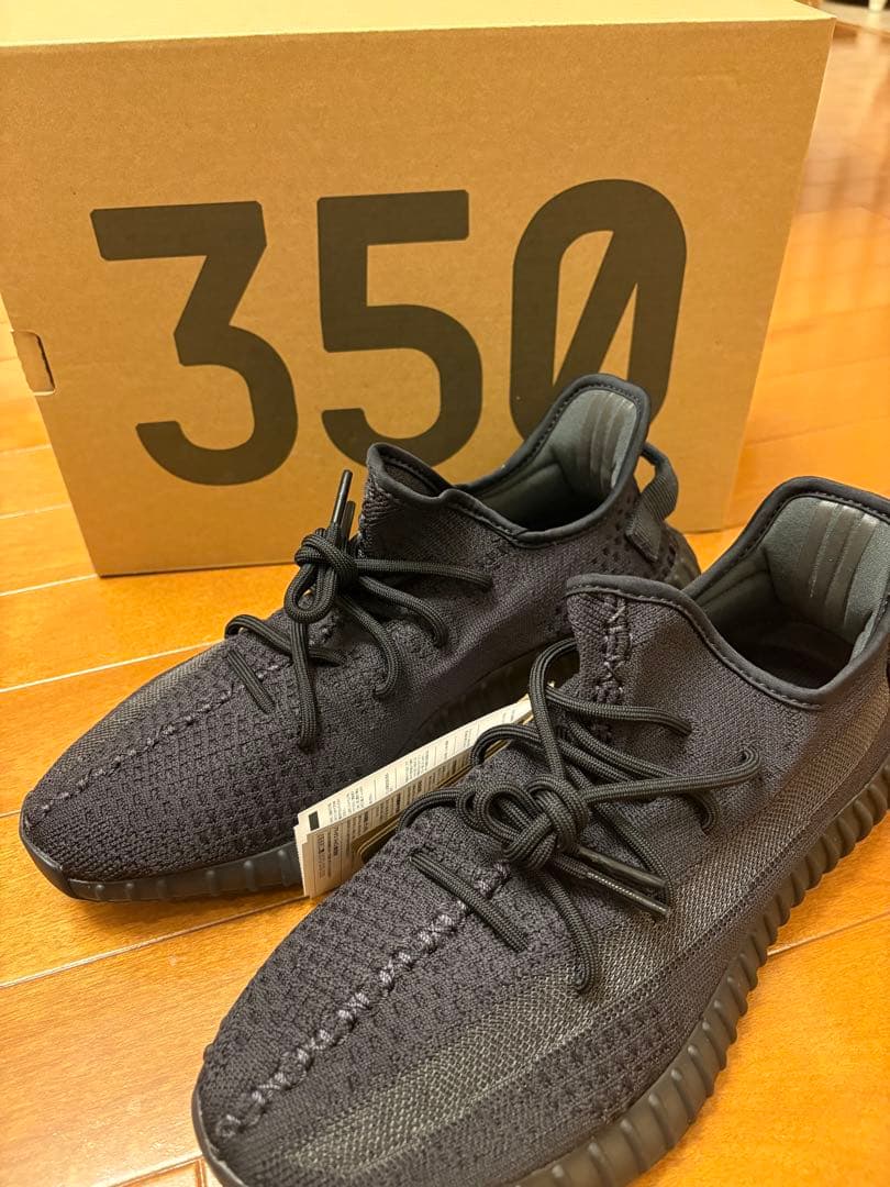 新品未使用 adidas YEEZY Boost350 V2 285J
