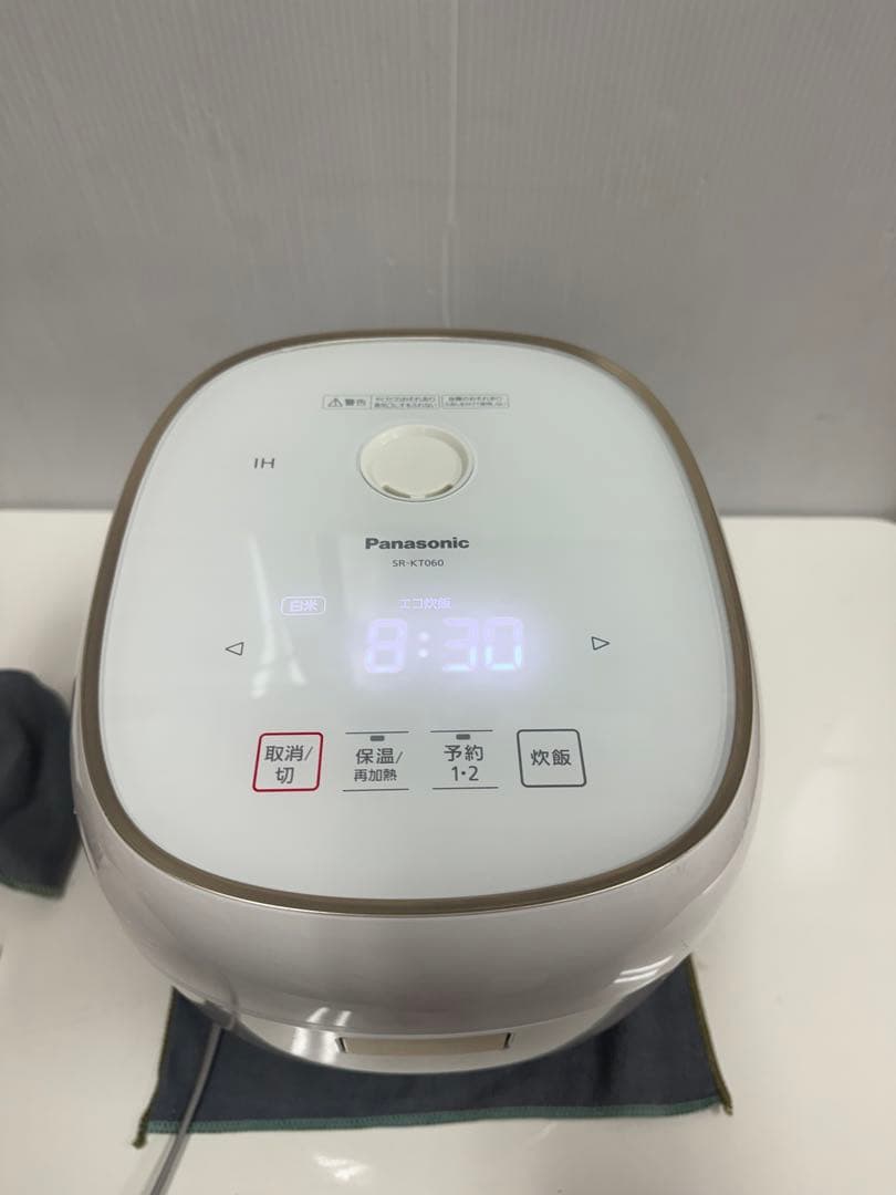 パナソニックSR-KT060 IHジャー炊飯器2021年製