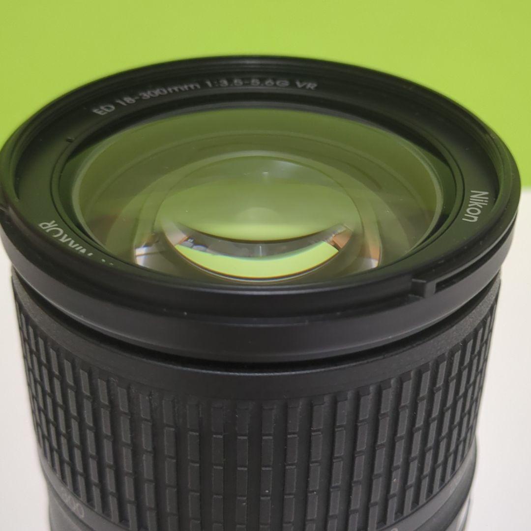 美品 Nikon AF-S 18-300mm F3.5-5.6 ED DX VR