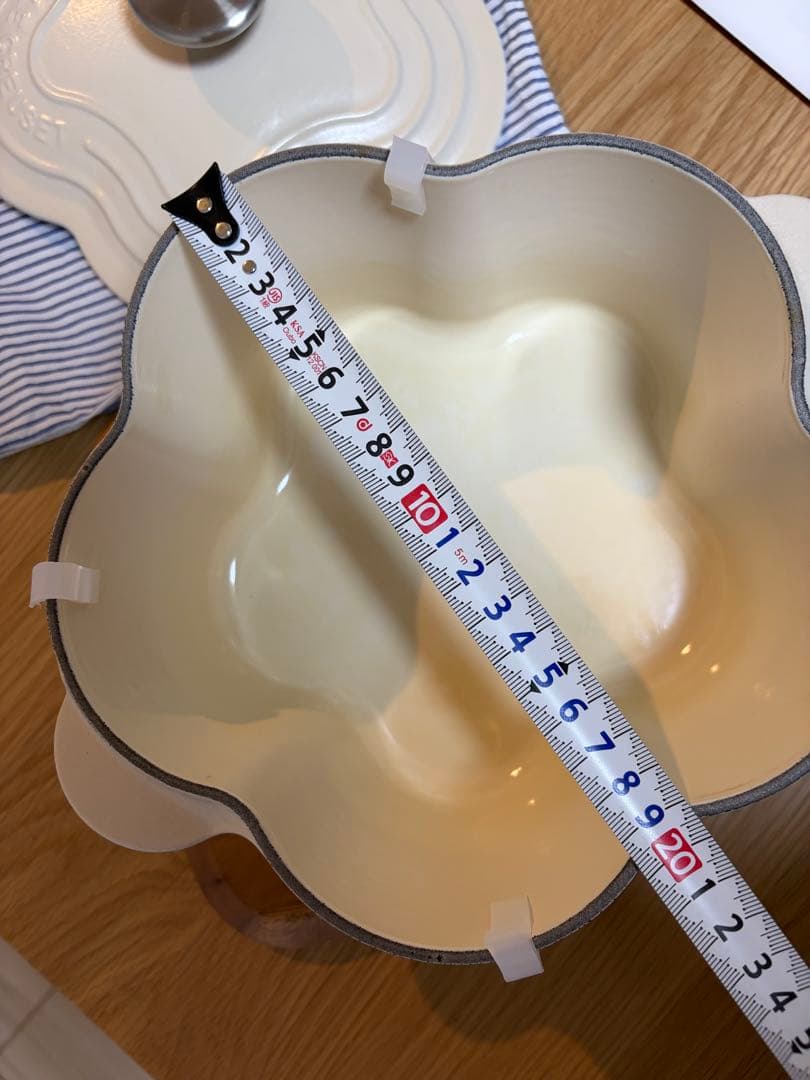 Le Creuset ルクルーゼ　ココット・フルール ホワイト　白　20