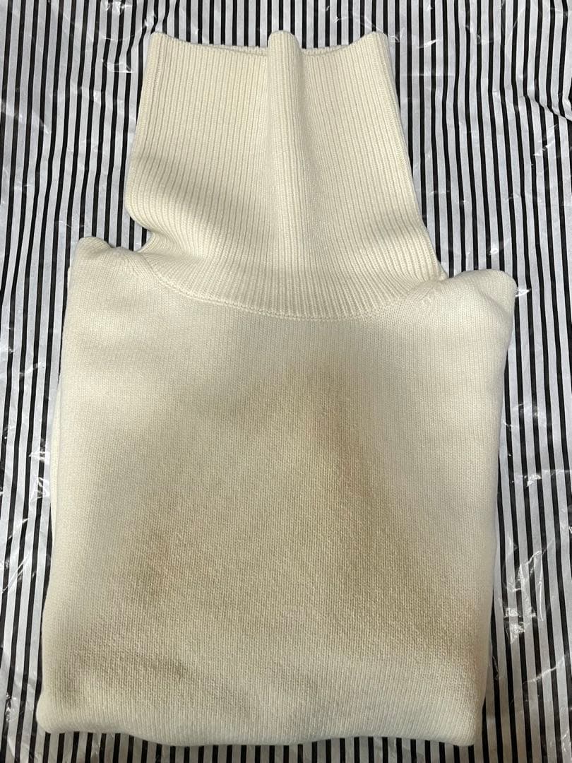 交渉中新品ドゥーズィエムクラス latestミドルゲージタートルニット白