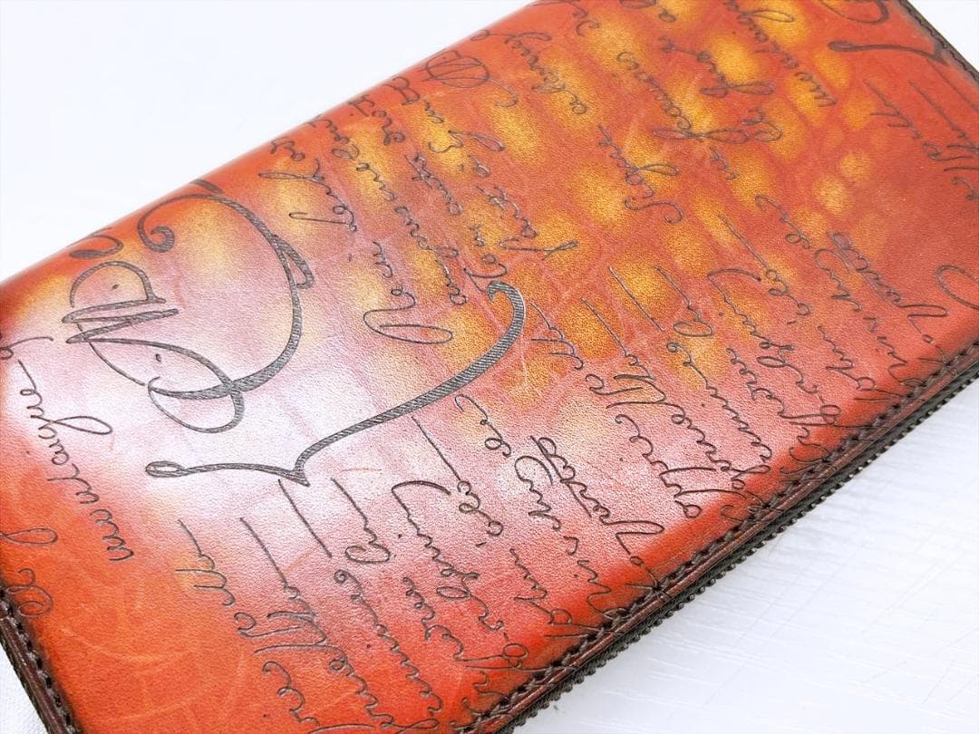 美品　ベルルッティ　イタウバ　スクリットレザー　ロングジップウォレット　長財布