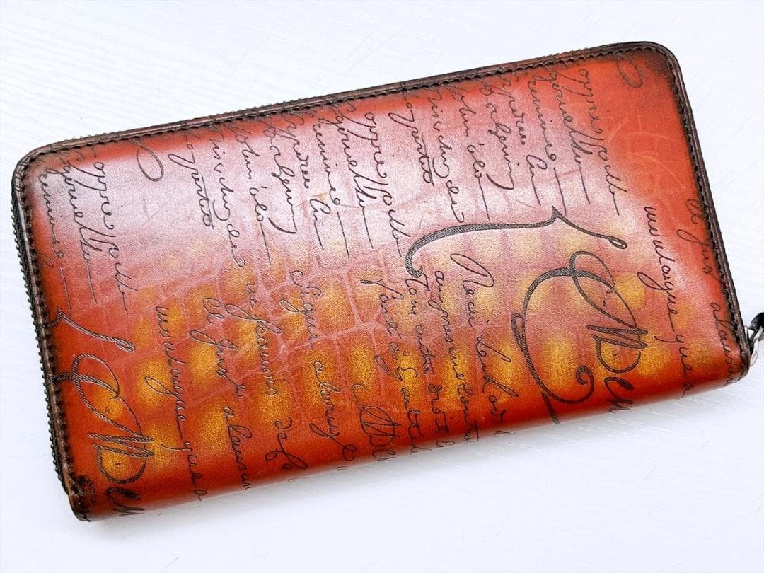 美品　ベルルッティ　イタウバ　スクリットレザー　ロングジップウォレット　長財布