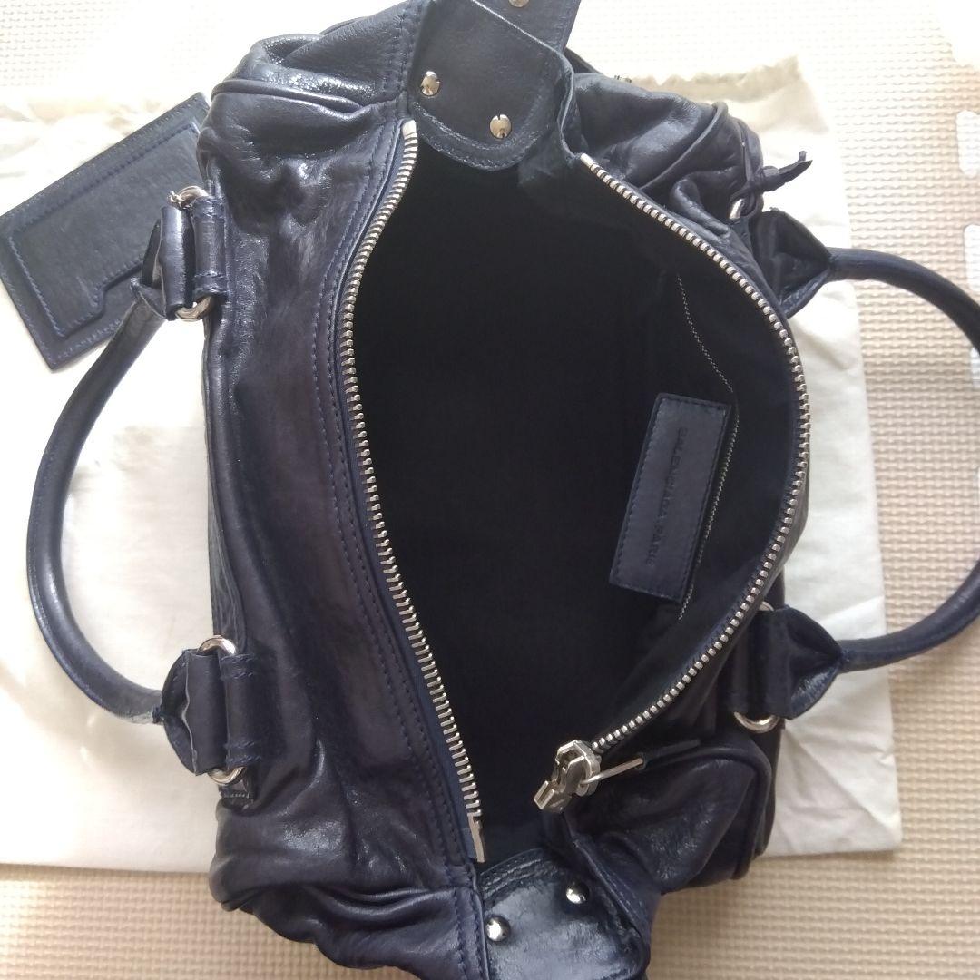 バレンシアガ　ホイッスル　ボストンバッグ　レザー　イタリア製