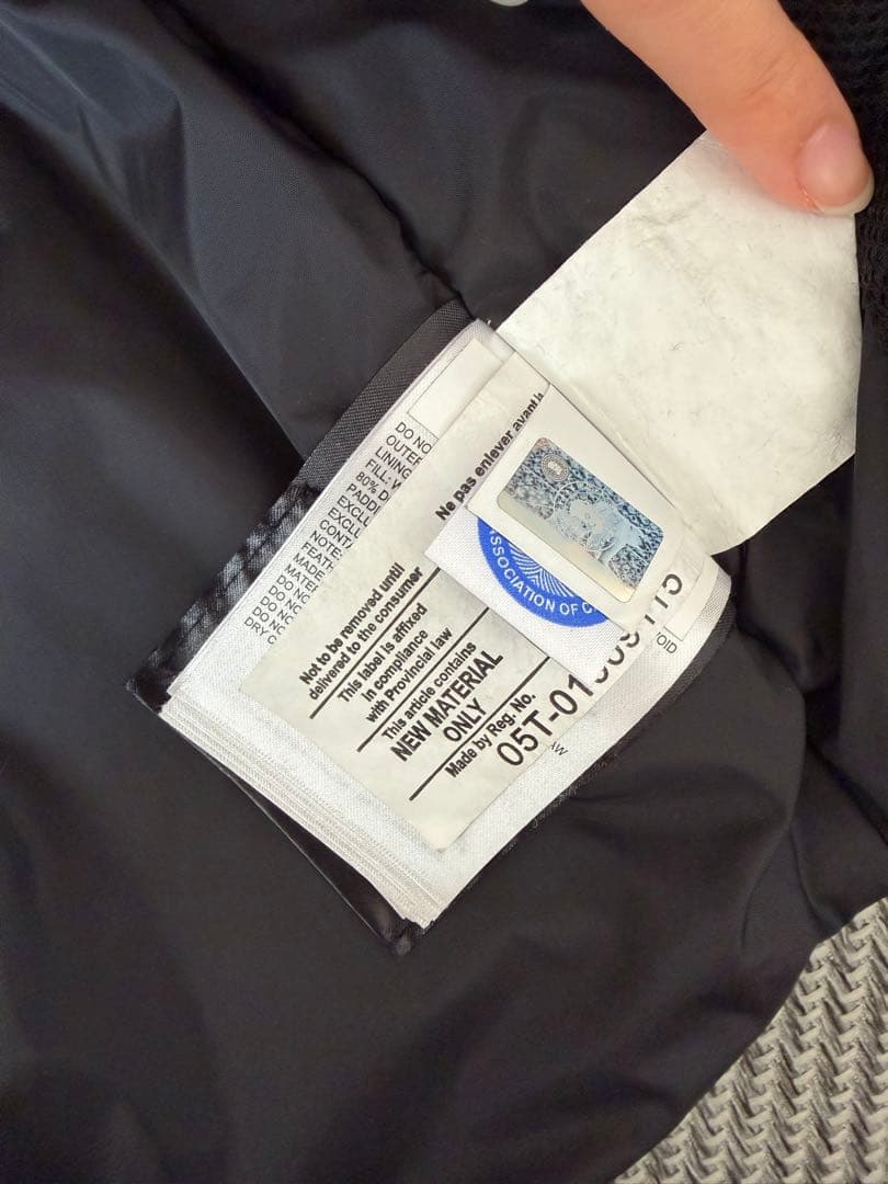 N*N様   ブラック ダウンジャケット　フード取り外し可