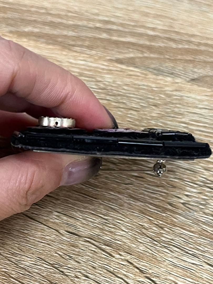 A*e様 シャネル ココマーク04A ブローチ GP×プラスチック×ラインストー