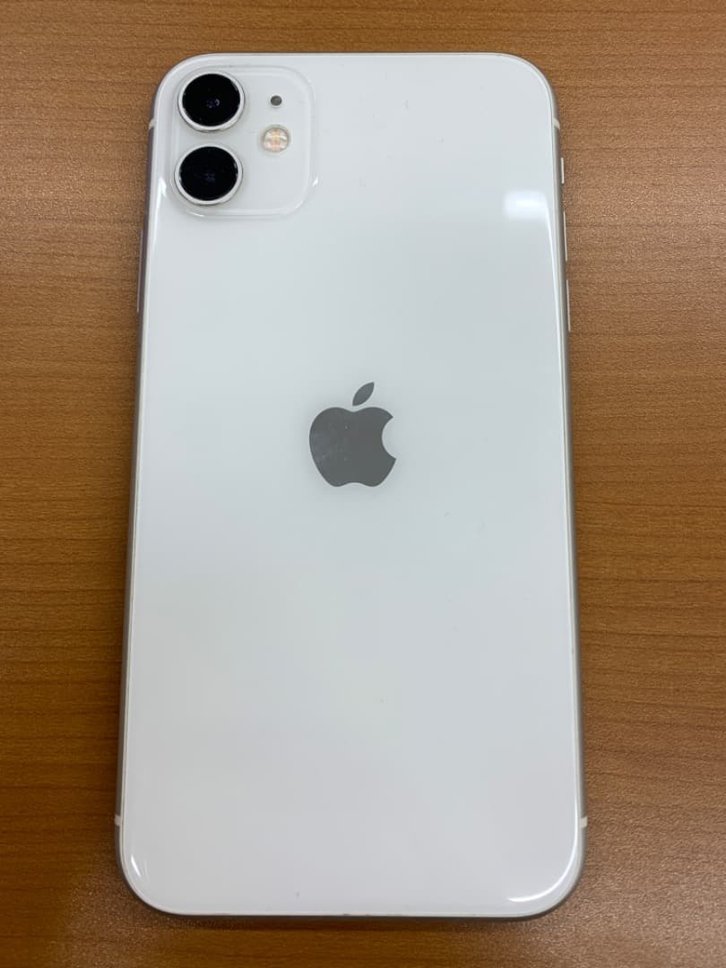 n*a様 動作確認済 iPhone 11 128GB ID CHEN