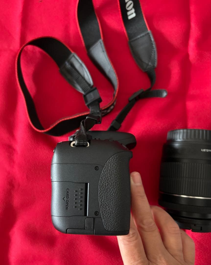 Canon EOS Kiss X8i18-55IS STM レンズキット極美品