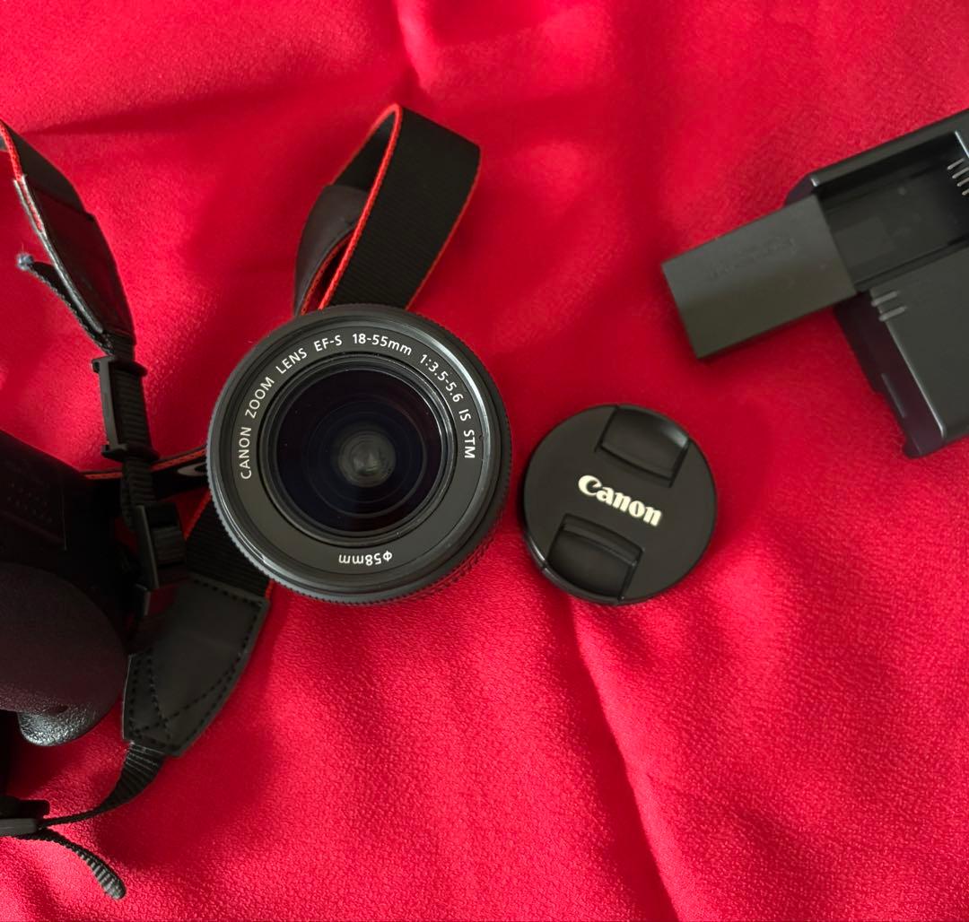 Canon EOS Kiss X8i18-55IS STM レンズキット極美品