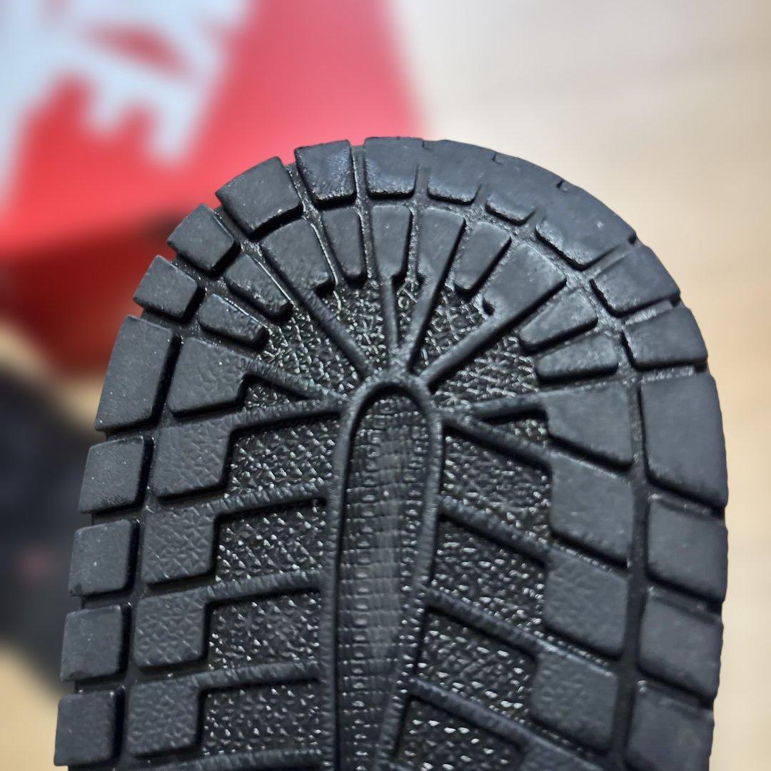 エアジョーダン 21ブラック/レッド