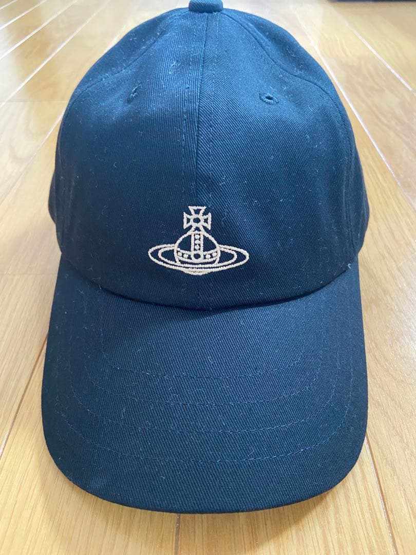 【新品】ヴィヴィアン ウエストウッド ブラックキャップ プレゼントにも！