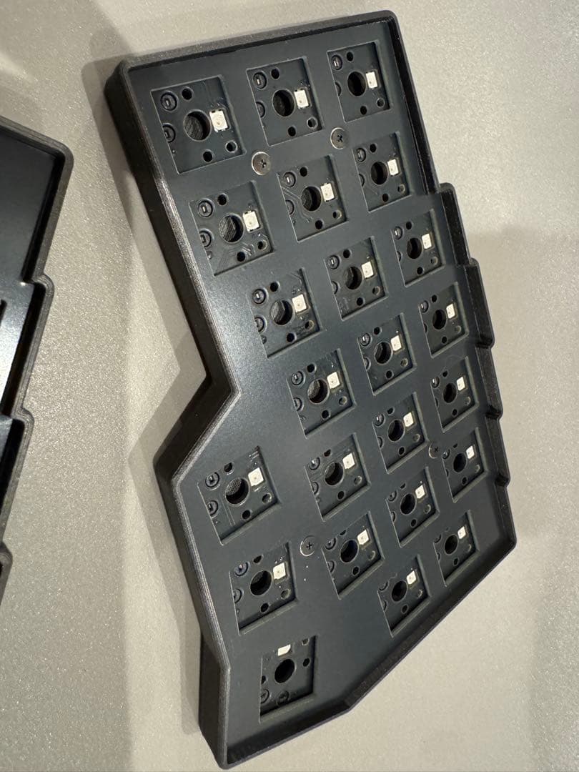 【新品】corne v4 chocolate 組み立て済み