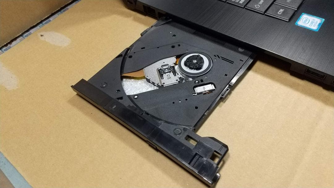 【8世代 i7】dynabook B65/M Win11 16GB Office