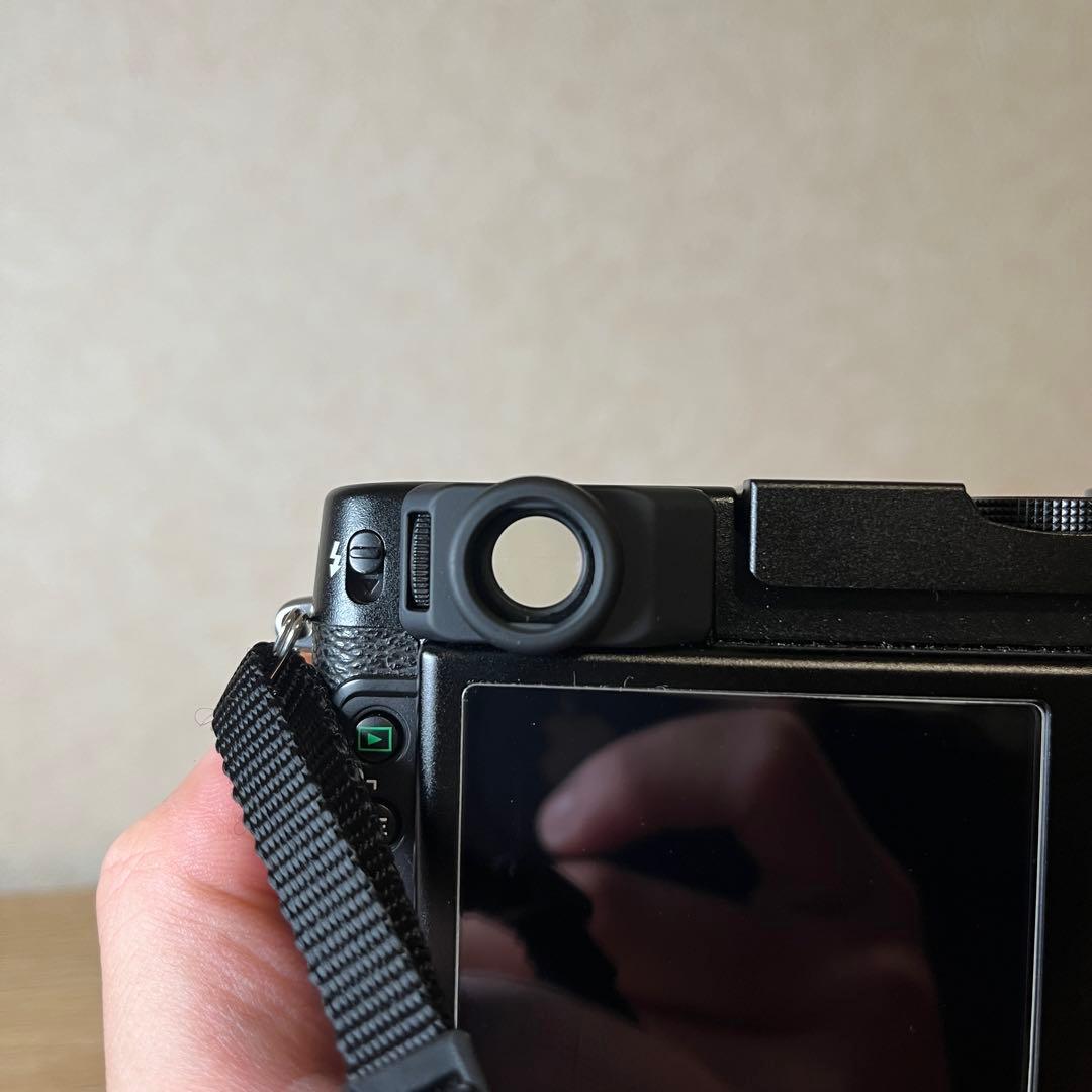 【美品】FUJIFILM X10