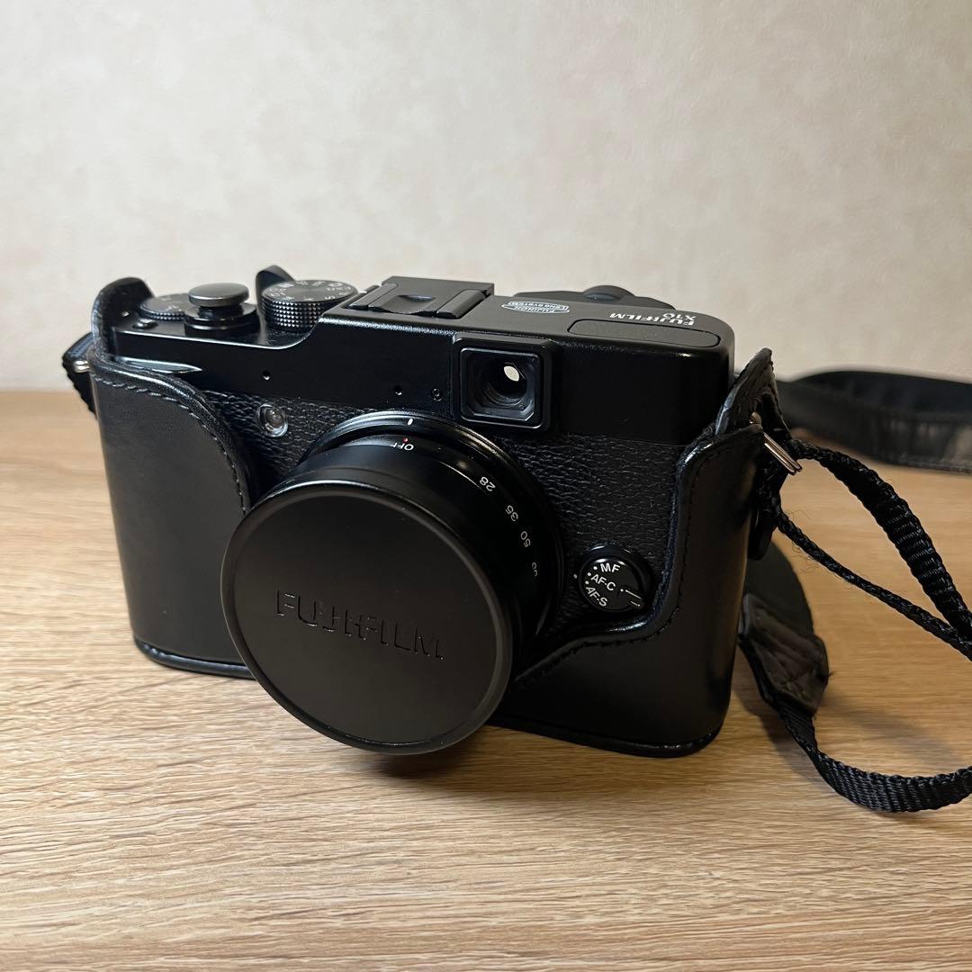 【美品】FUJIFILM X10