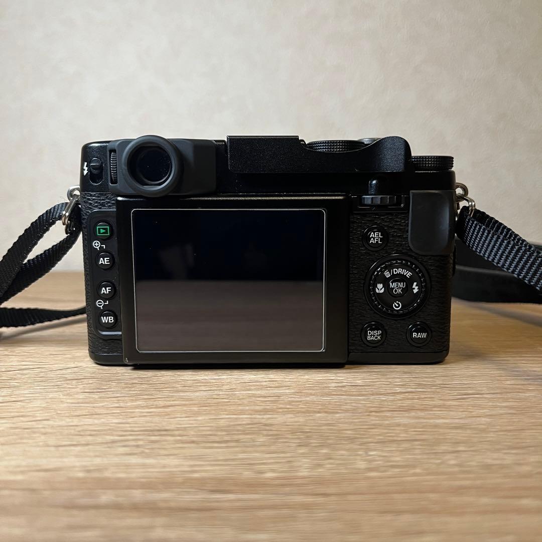 【美品】FUJIFILM X10