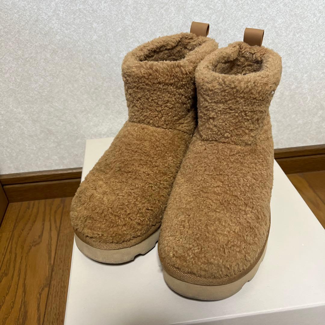 専用☆正規品☆美良品☆マイケルコース ボアブーツ＆アストラット スカート