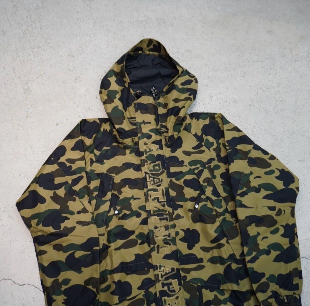 アベイシングエイプ　スノボJK ゴアテックス　BAPE カモ サイズM