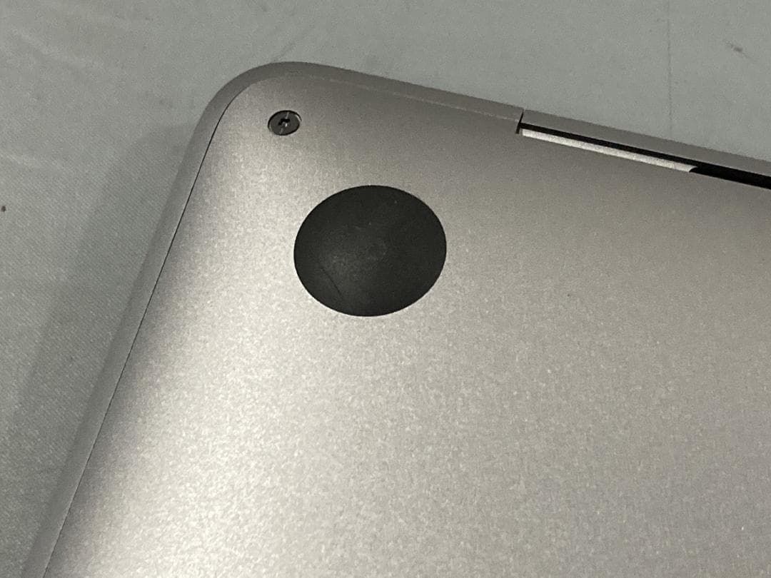 【美品】MacBook Air 2020 13インチ 本体のみ A2179