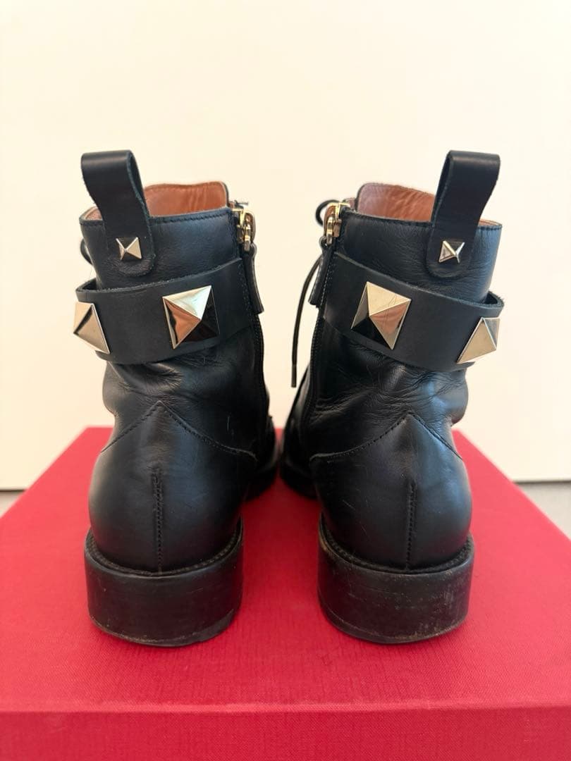 【美品】ヴァレンティノ ショートブーツ