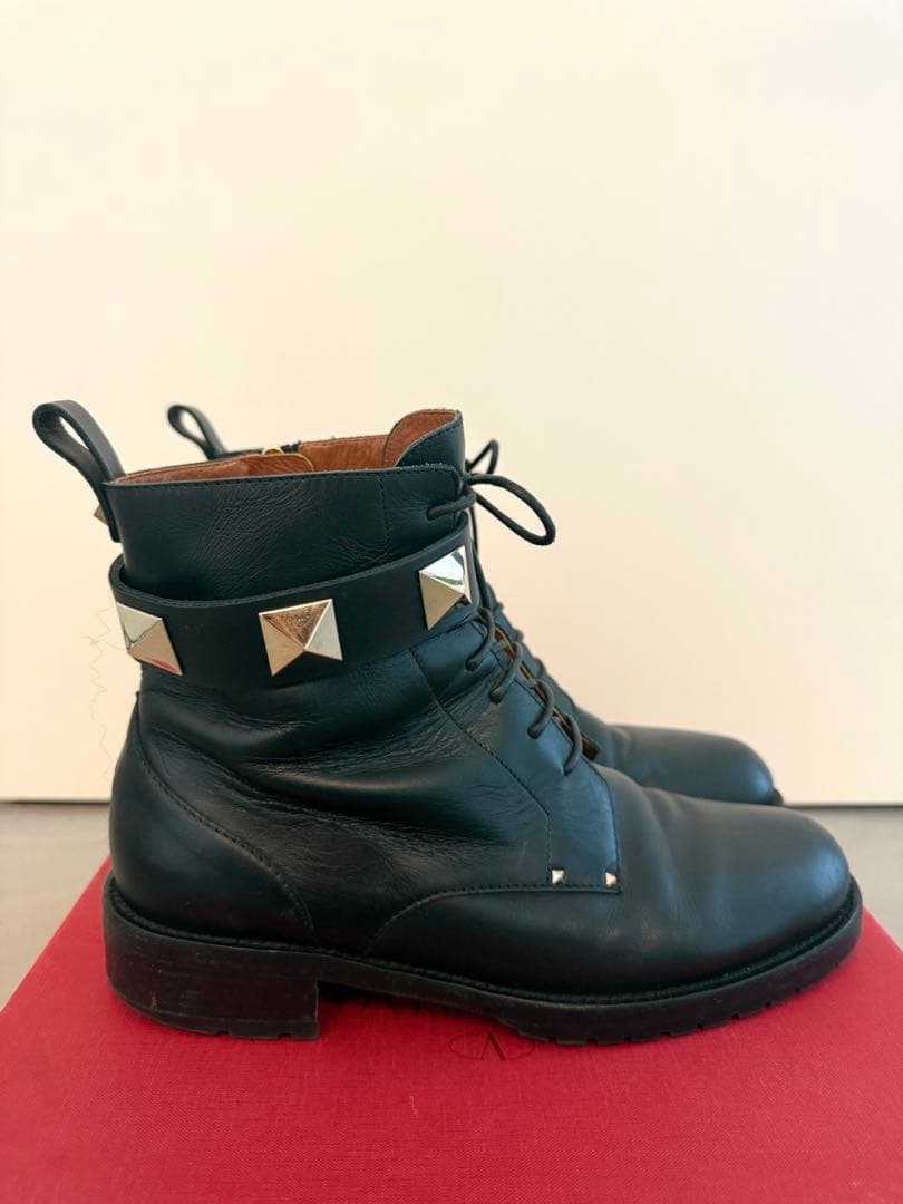 【美品】ヴァレンティノ ショートブーツ