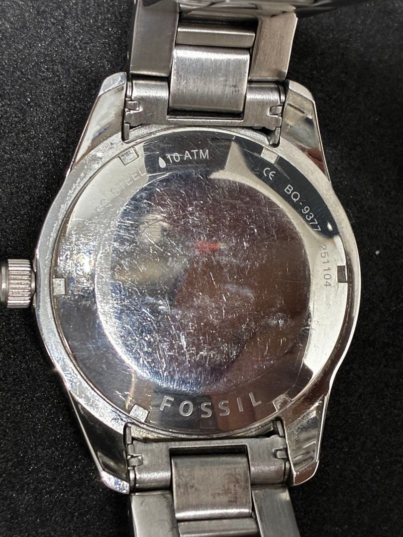 B*o様 181腕時計まとめ売りFOSSIL、GUCCI等…計5点