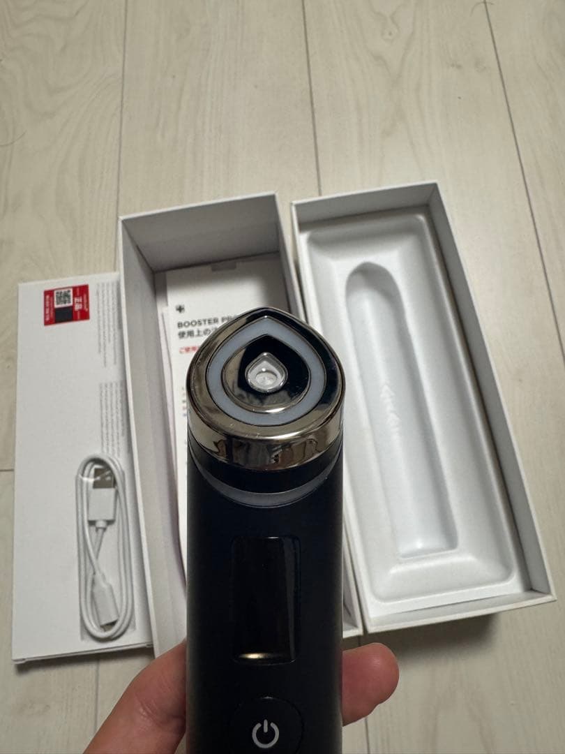 【MEDICUBE（メディキューブ）】の最新美顔器「ブースタープロ」